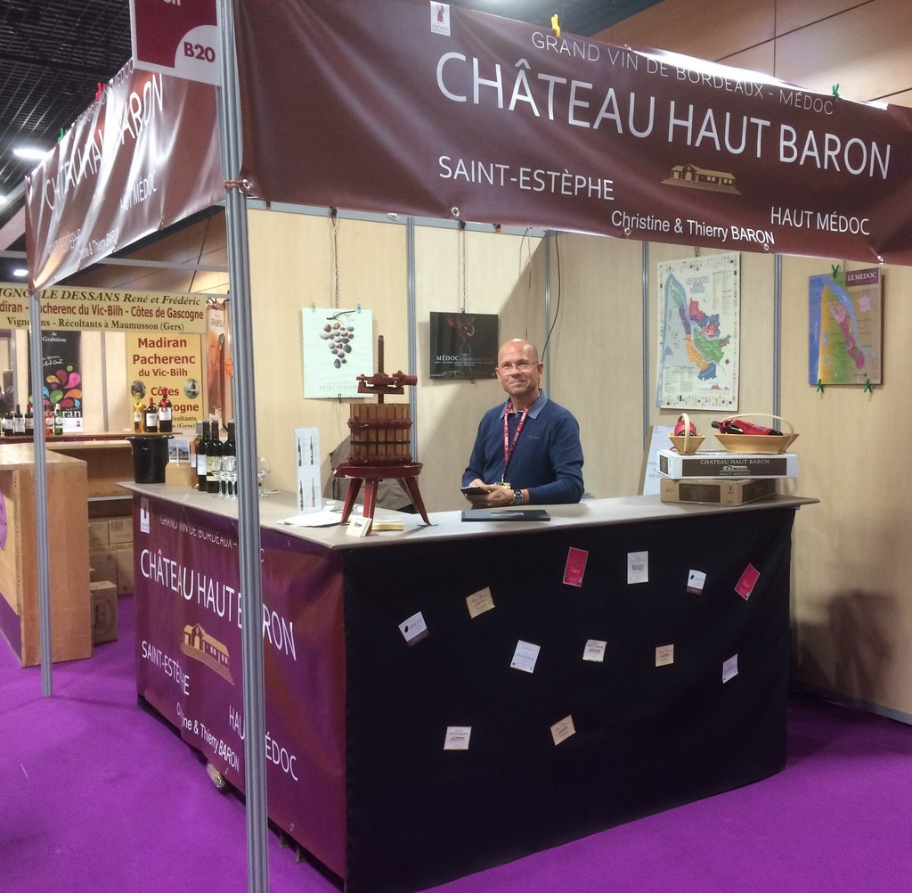 stand salon du vin chateau haut baron